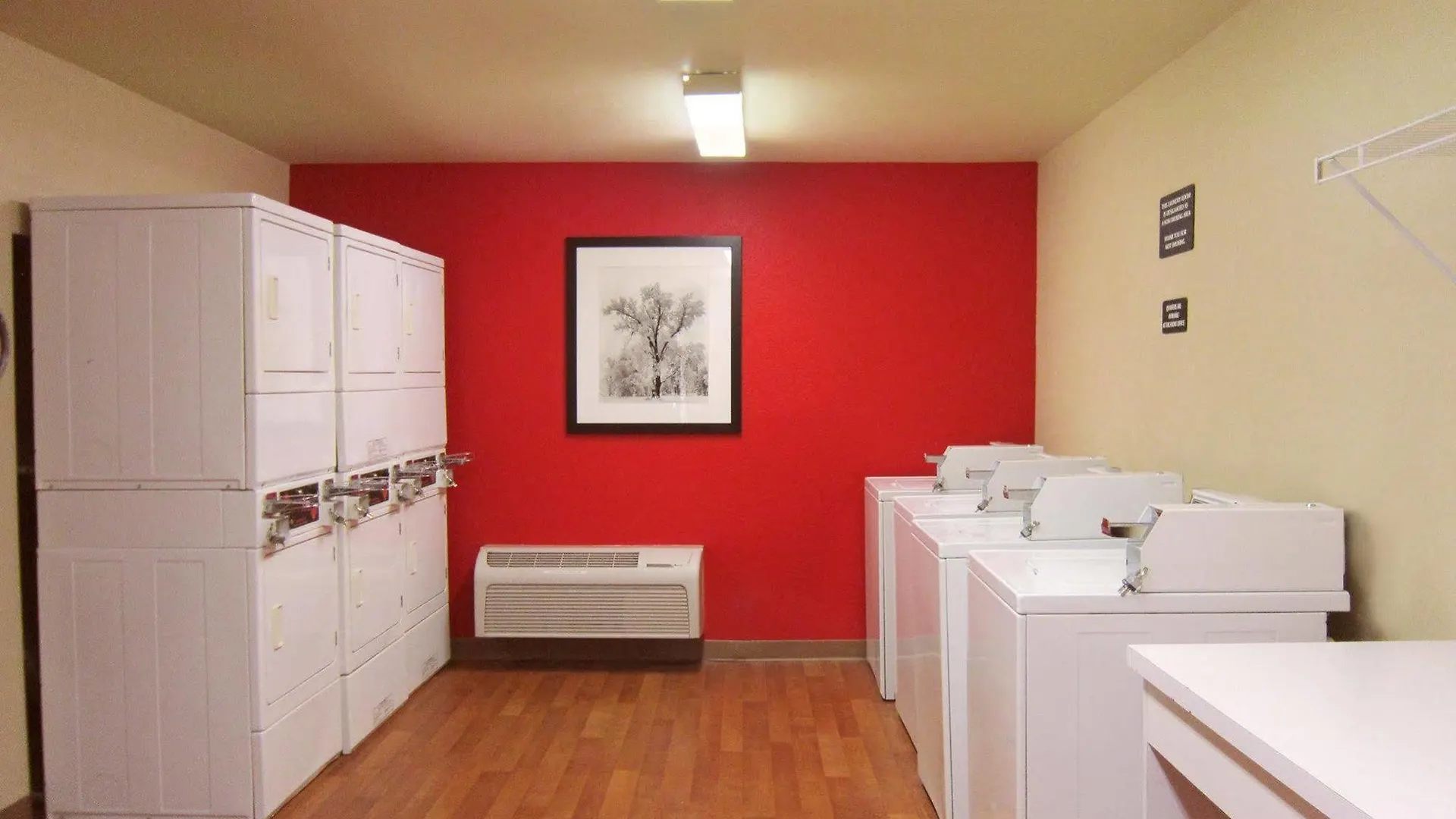 Extended America Select - Orlando - Maitland - 1760 Pembrook Dr 2*