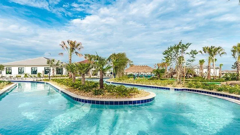 Stunning Storey 4 Bed 3 Bath Townhome With Splash Pool Holiday home *