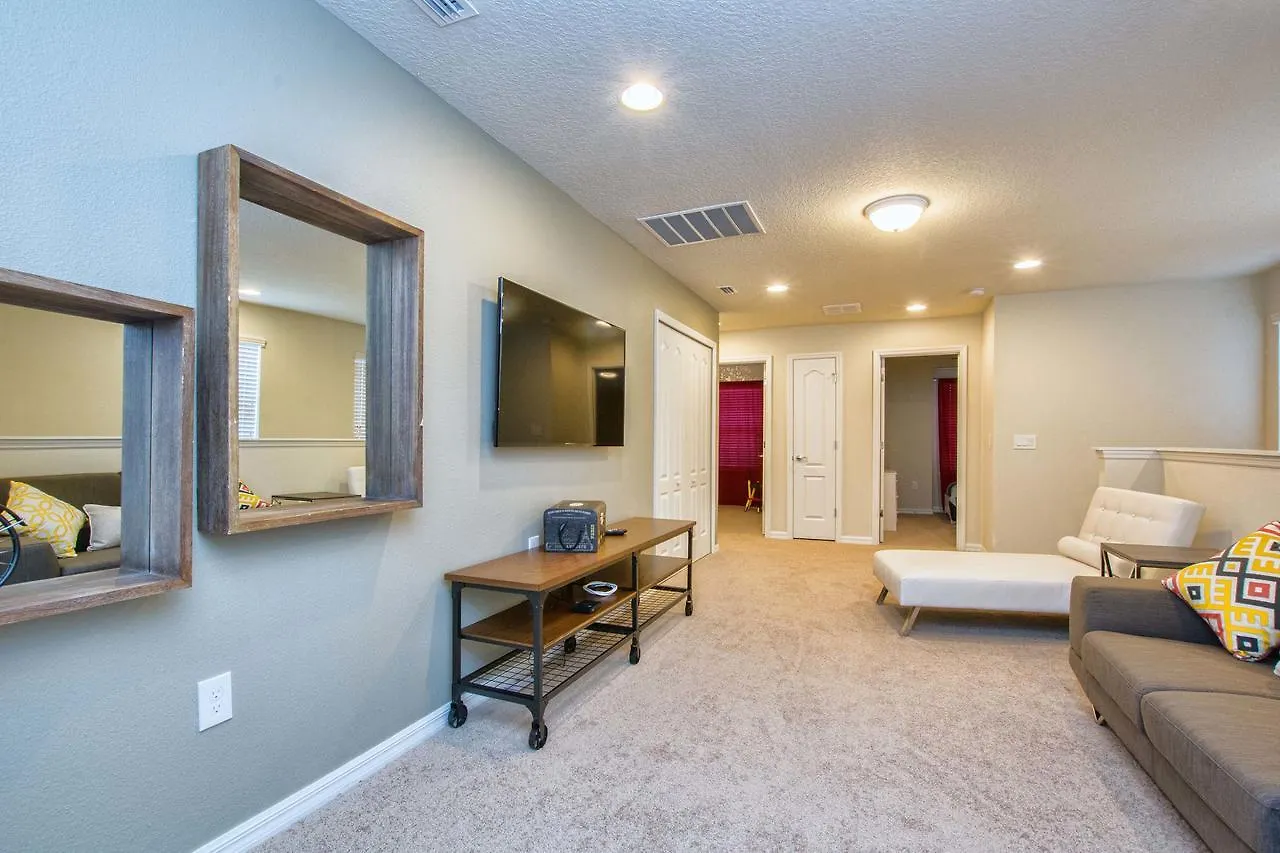 Villa Windsor-5 Bed Townhouse W/splashpool-3808ww *