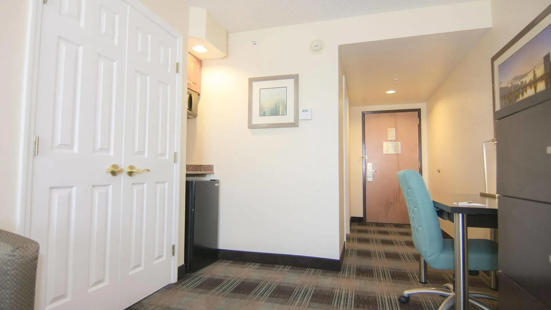Wingate By Wyndham - International Airport- Free Hot Breakfast Hotell
