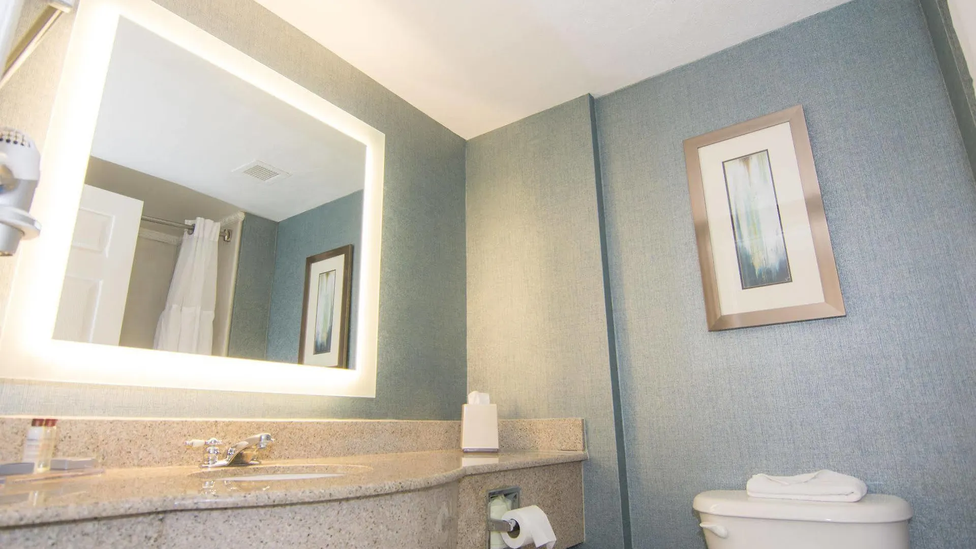 Wingate By Wyndham - International Airport- Free Hot Breakfast Hotell 3*