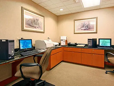 Wingate By Wyndham - International Airport- Free Hot Breakfast Hotell 3*