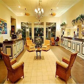 Monumental Movieland Hotel 3*