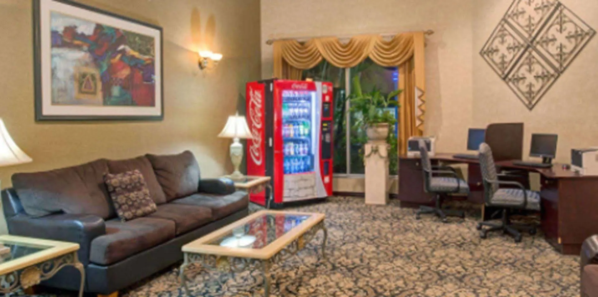 Hotel Garnet & Orlando