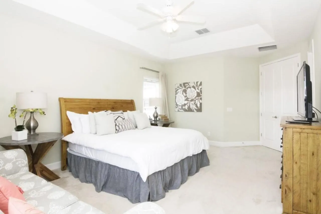 5 Luxury Single With Private Pool Re1492 Holiday home
