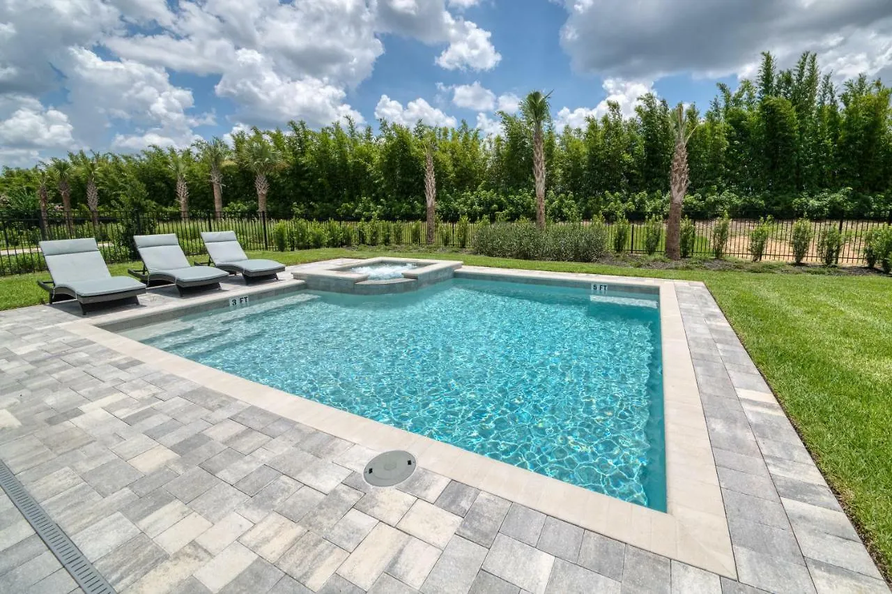 Charming By Rentyl Near With Private Pool, Ping Pong Table & Amenities - 7449m Holiday home