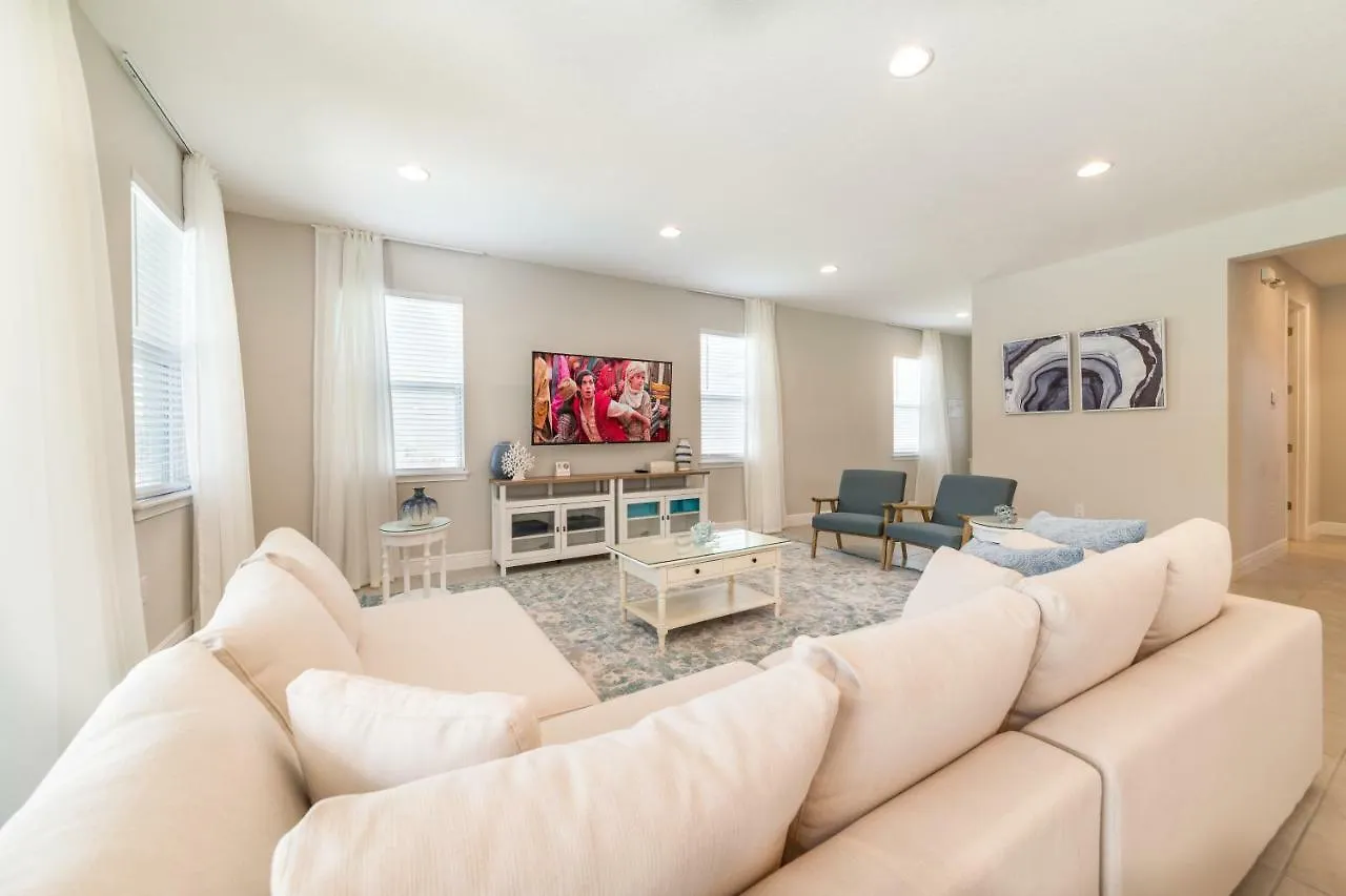 Holiday home Charming By Rentyl Near With Private Pool, Ping Pong Table & Amenities - 7449m