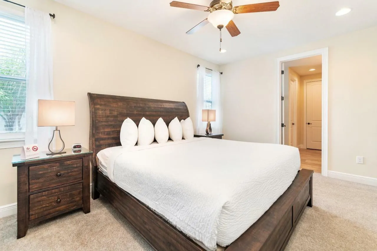 Lovely By Rentyl Near With Private Screened In Pool & Amenities - 430l Holiday home Orlando