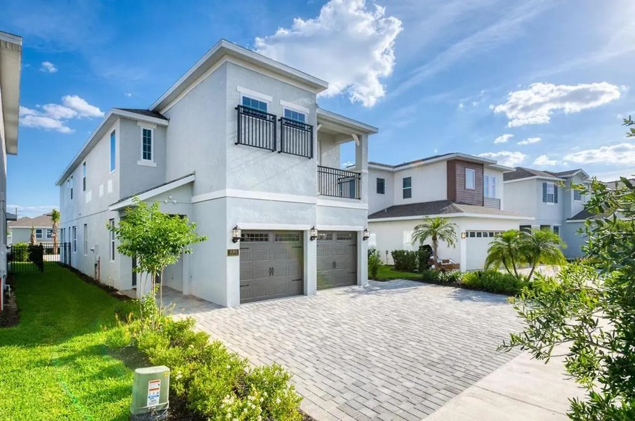 Luxury At Encore Villa