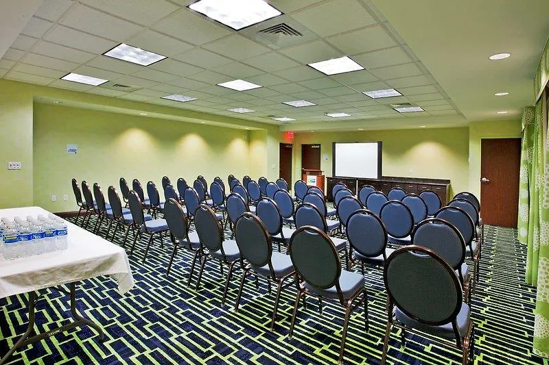 Holiday Express & Orlando - Apopka By Ihg Forest City