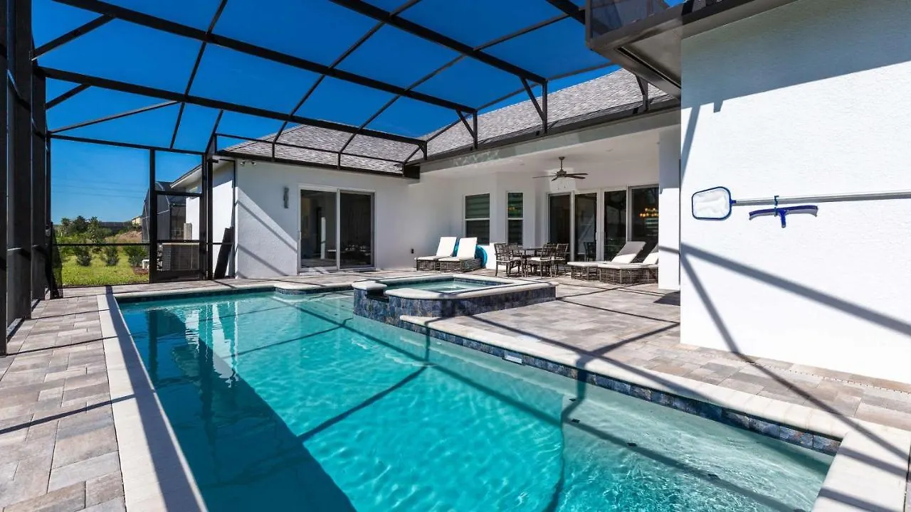 Paradise At Providence - Exclusive 4 Bed Pool