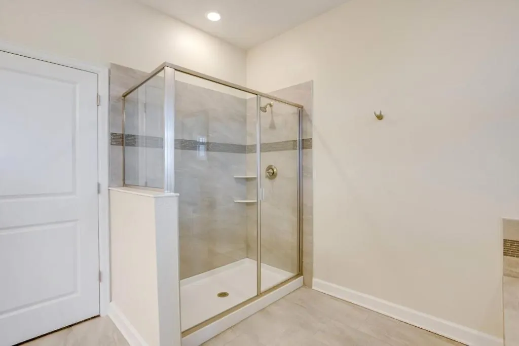 Beautiful 9bd Pool Hm, Game Champions Gate-701pbd