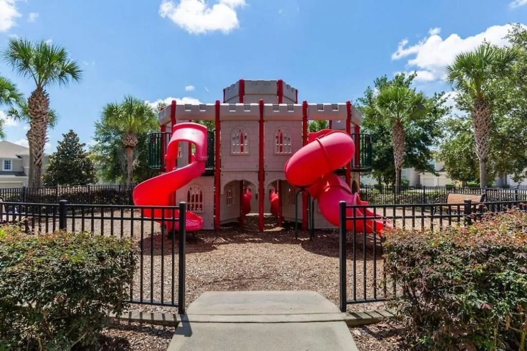 Holiday home Amazing 3bd Pool Th, The Windsor Hills-2573ml *