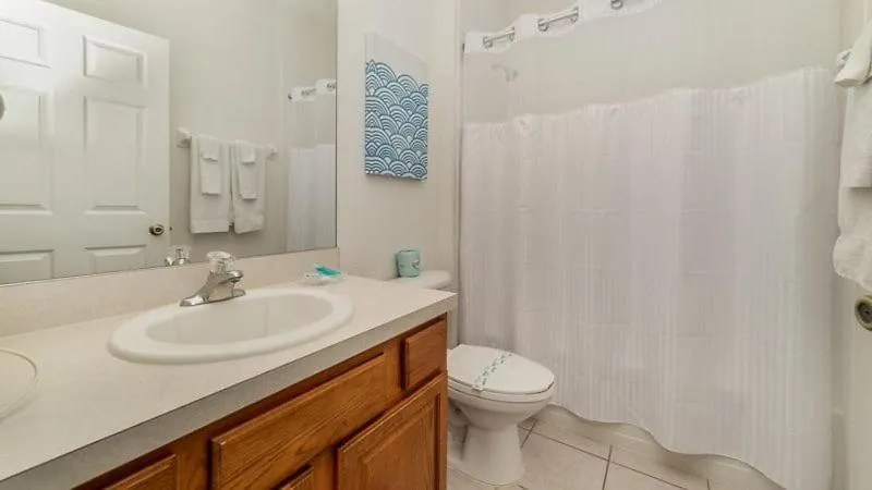 Dom wakacyjny 1 Mile To 4 Bedroom 4 Bath Pool In The Windsor Hills