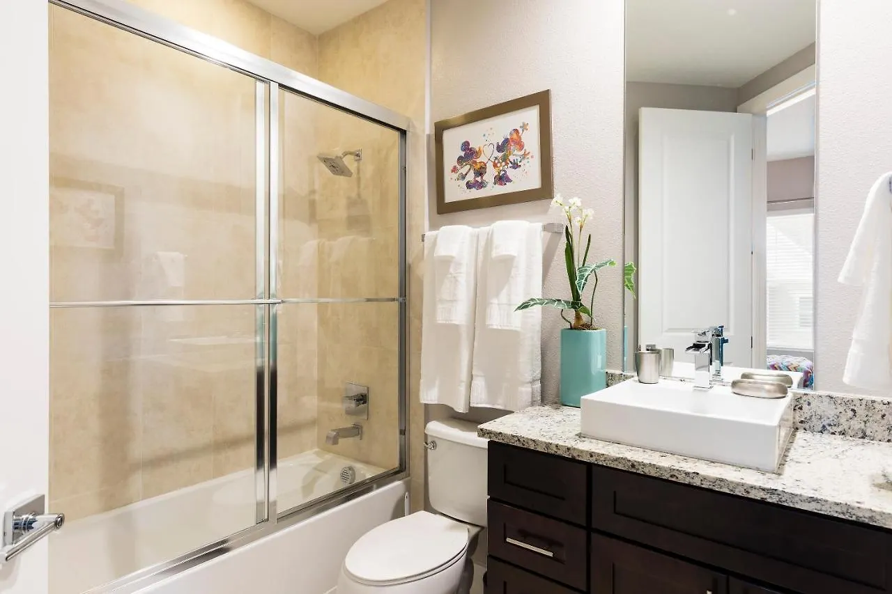 5 Bedroom 6 Ba Luxury 5 Min To Disneyworld Hot Tub & Bbq *