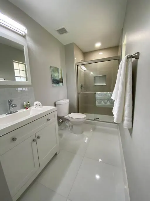 Modern And Stylish 10 Minutes From Mco Airport Orlando