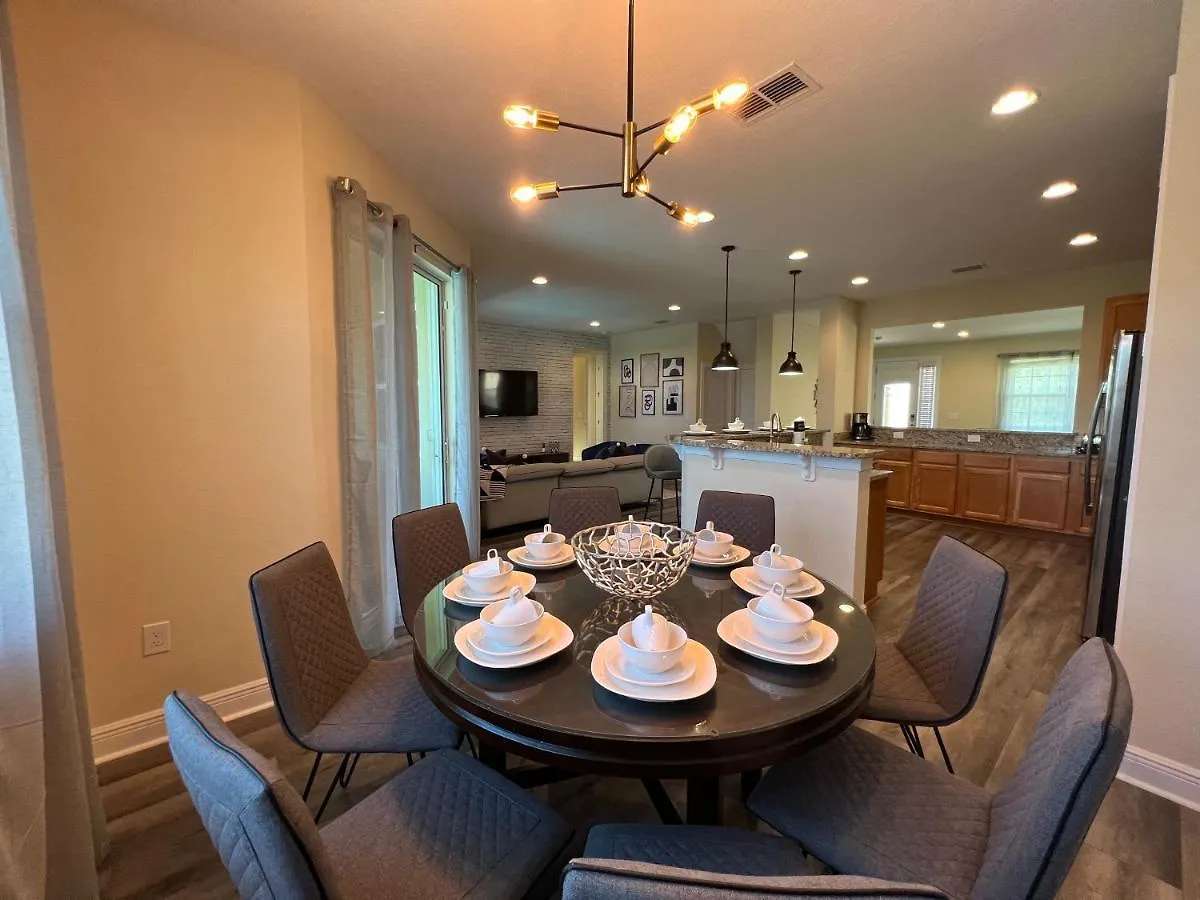 Encore 6 Bedroom Vacation With Pool 2300 * Orlando