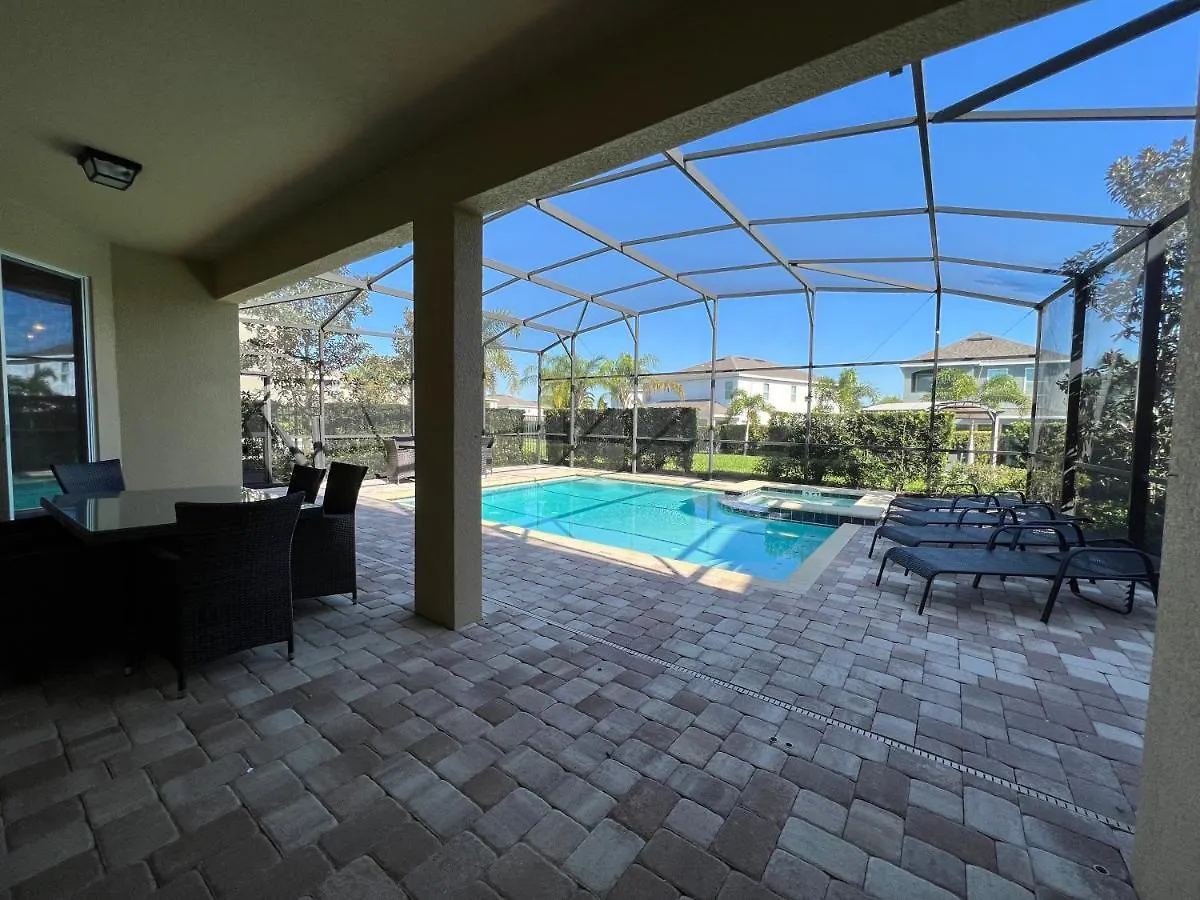 Casa de Férias Encore 6 Bedroom Vacation With Pool 2300