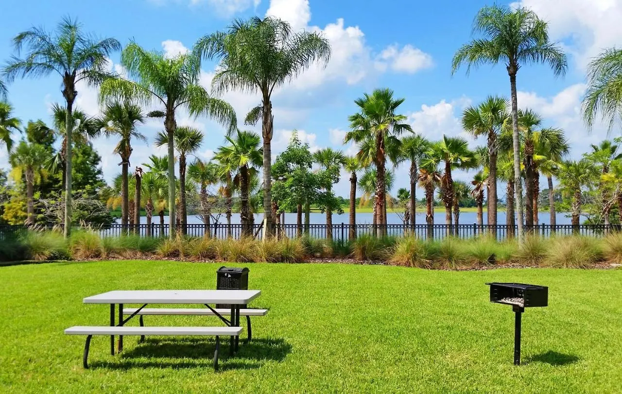 Spacious In Vista Cay Luxury Awaits Lejlighed Orlando