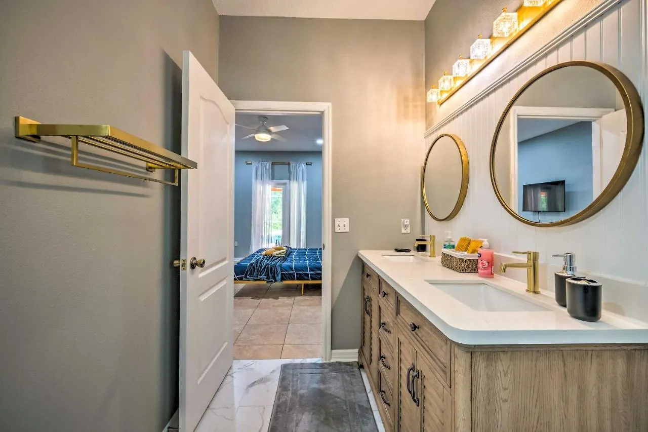 Sunny Clermont Retreat With Pool 12 Mi To Disney! * Orlando