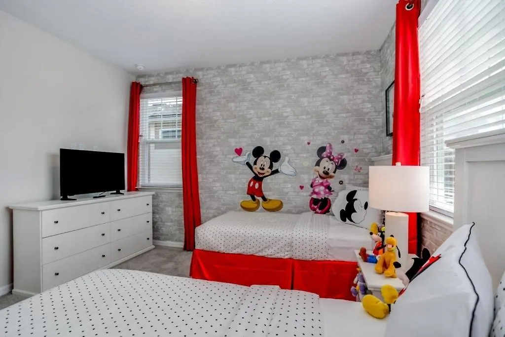 Darth's Manor 9 Bed 6 Bath Huge Solara *