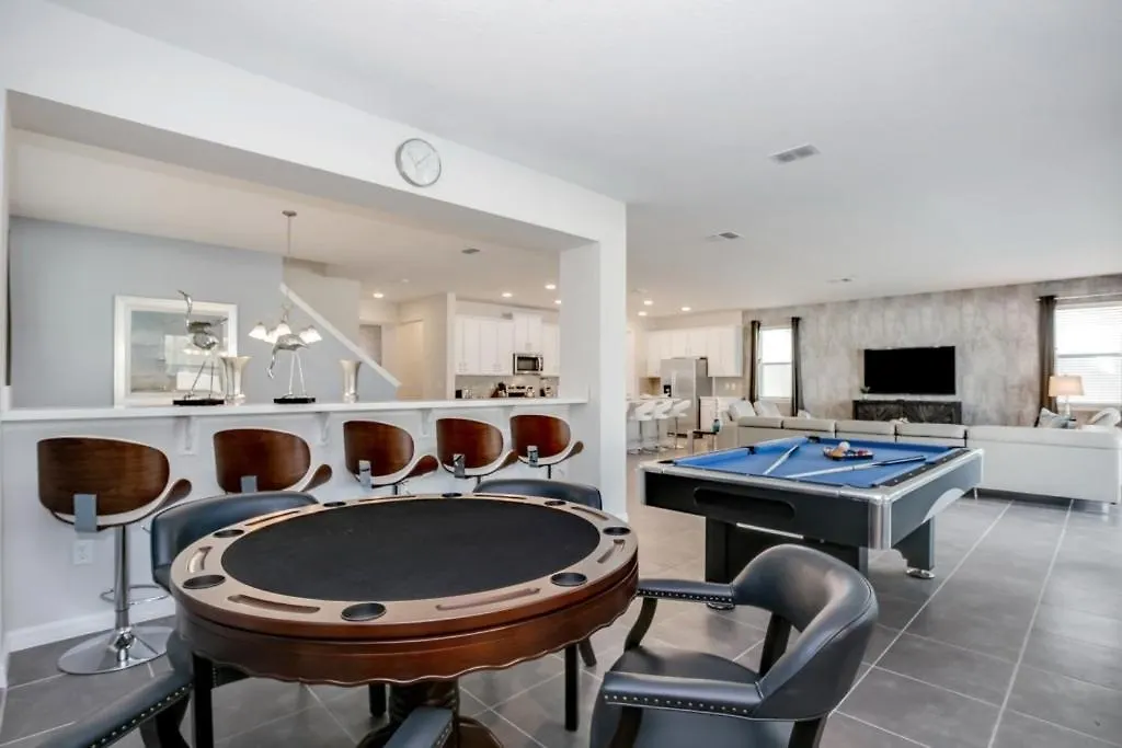 Darth's Manor 9 Bed 6 Bath Huge Solara Vila Orlando