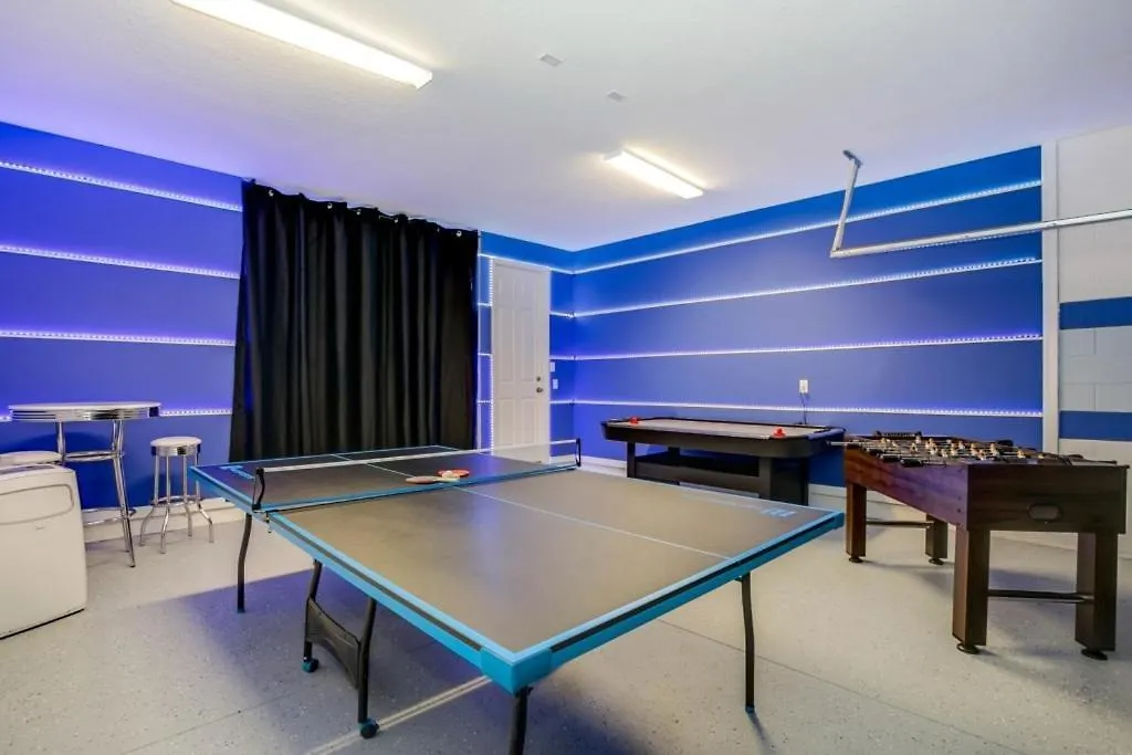 Darth's Manor 9 Bed 6 Bath Huge Solara Orlando