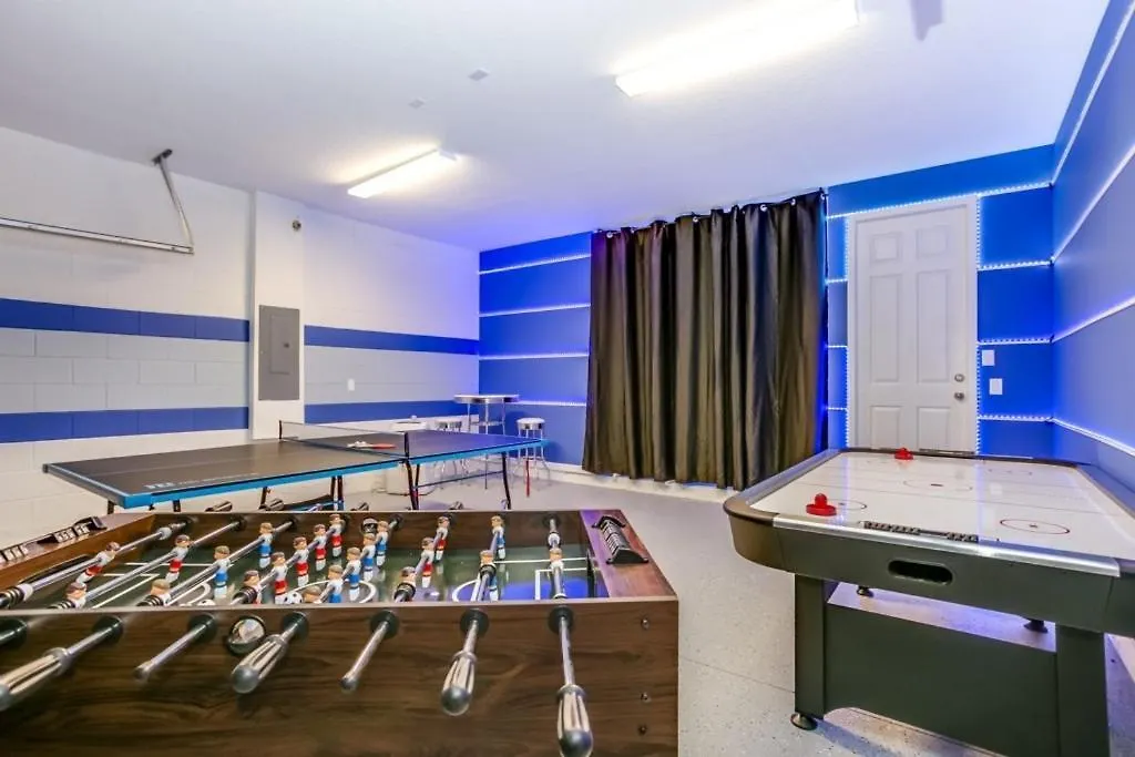 Vila Darth's Manor 9 Bed 6 Bath Huge Solara