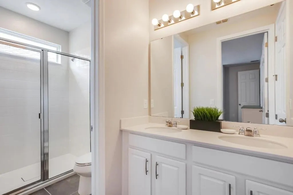 Vila Darth's Manor 9 Bed 6 Bath Huge Solara