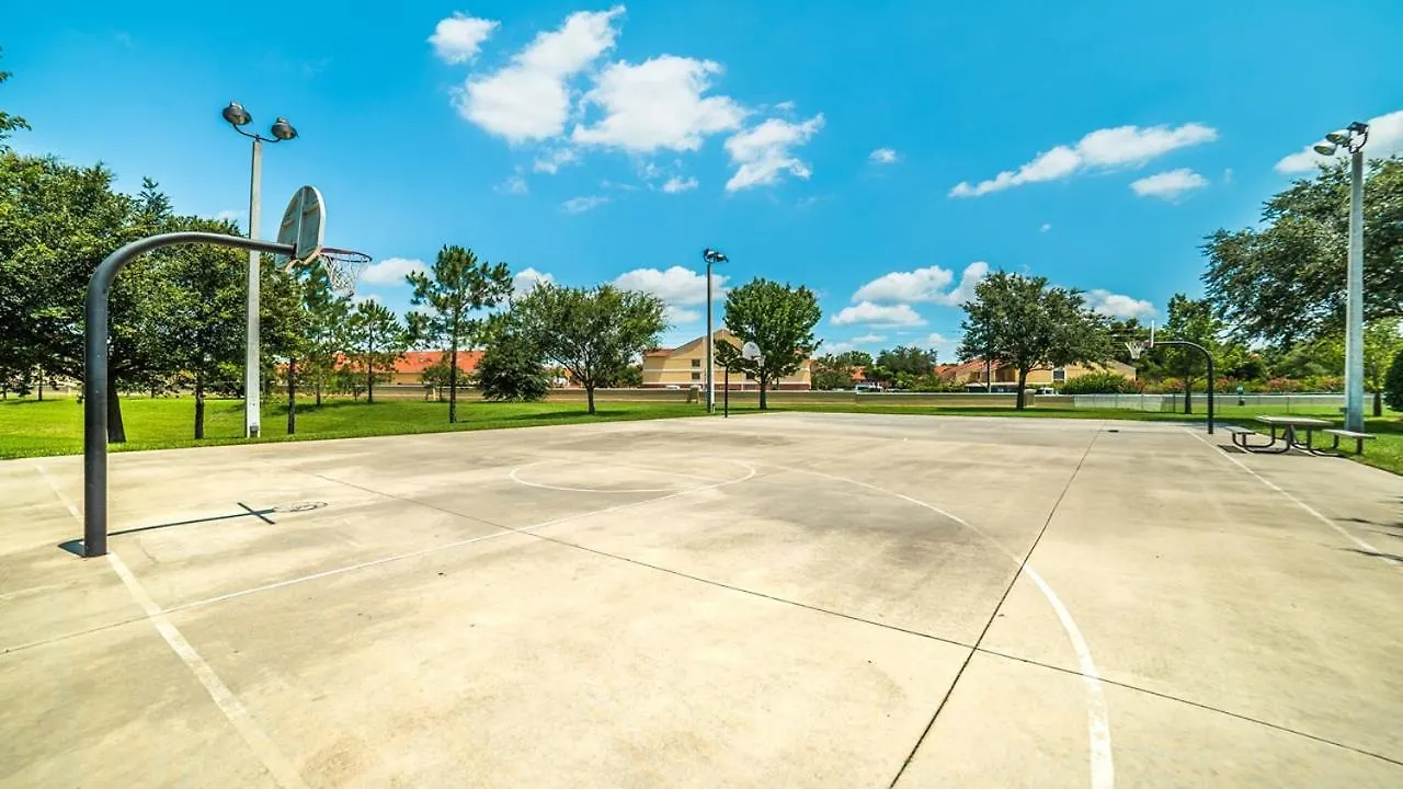 度假居 7705 Comrow Street Four Corners