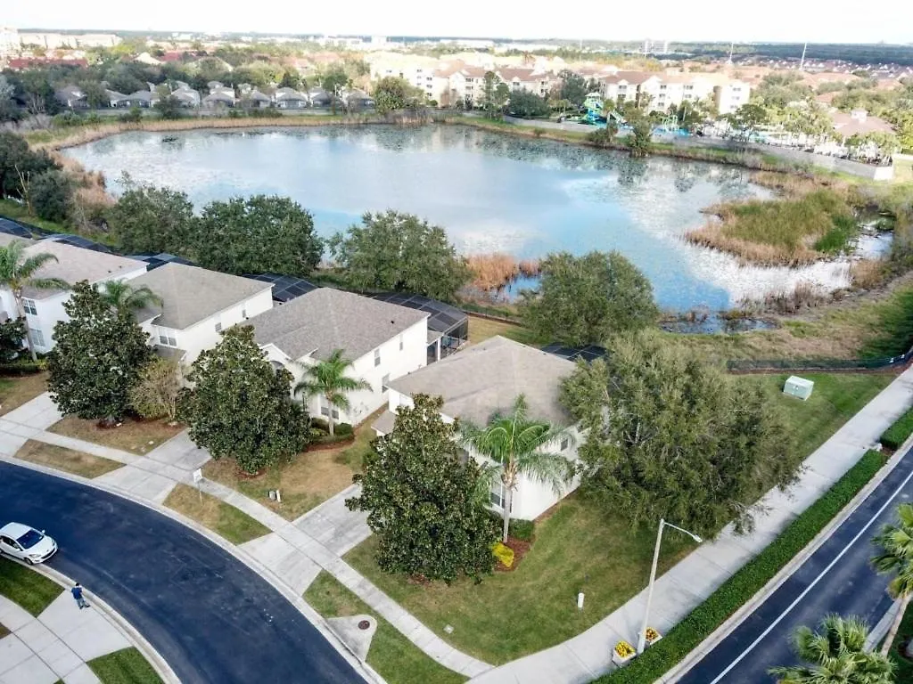 Amazing 6 Bedroom With A View *