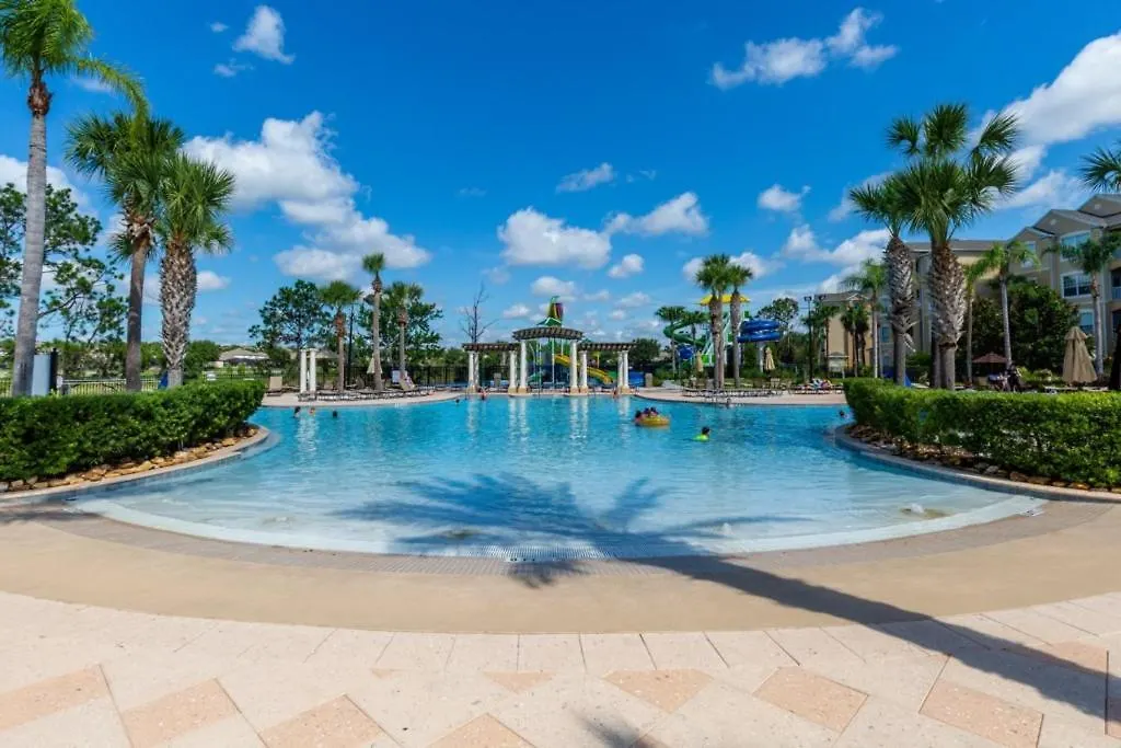 Windsor Hills 5 Bed, 5 Bath 2500 Villa