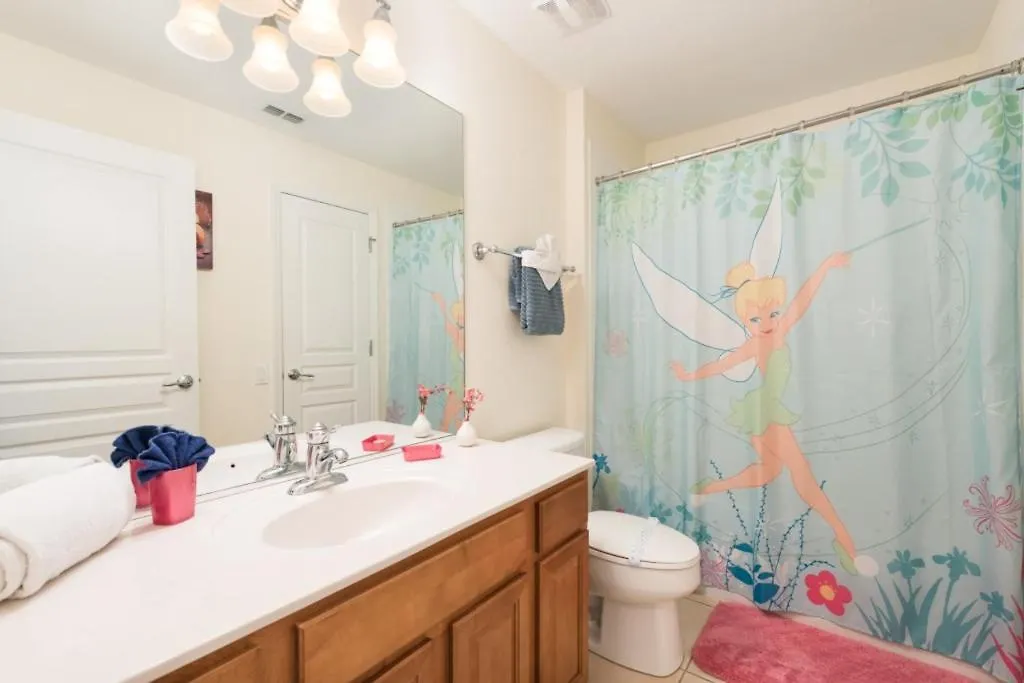 Villa Windsor Hills 5 Bed, 5 Bath 2500 *