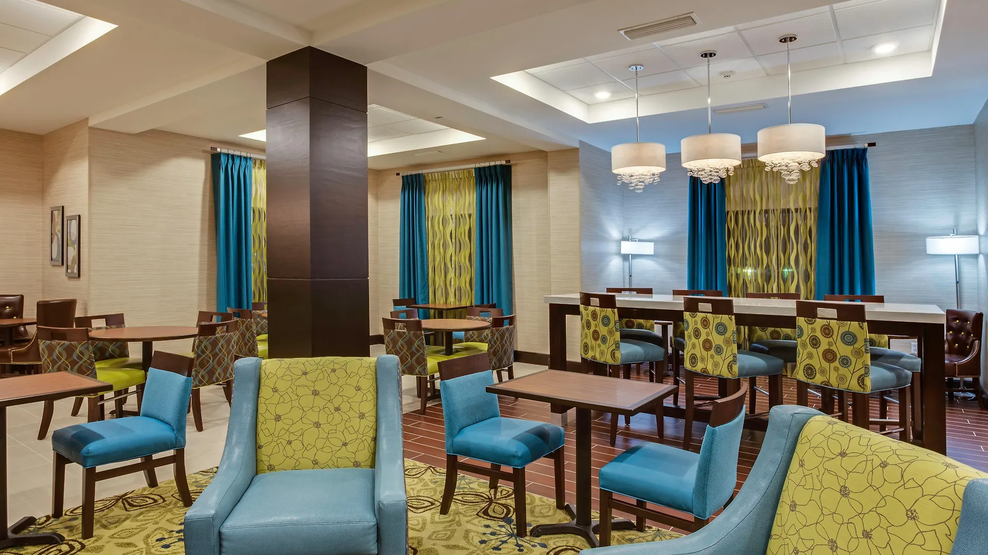Hotel Express & Orlando East-ucf Area By Ihg