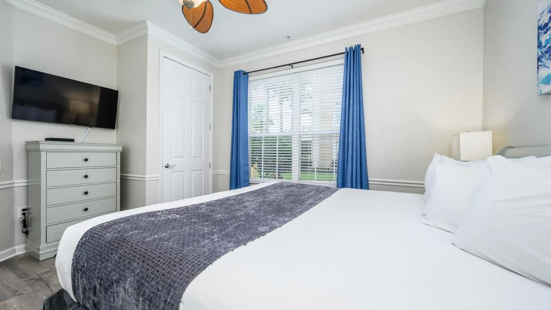 3 Bedroom Plus, View Condo, Vista Cay-1008