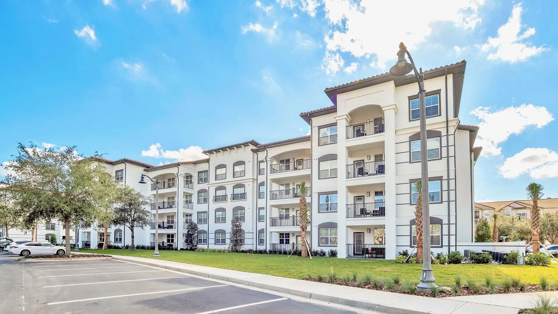Dom wakacyjny Upscale 3br - Family - Pool And Hot Tub!