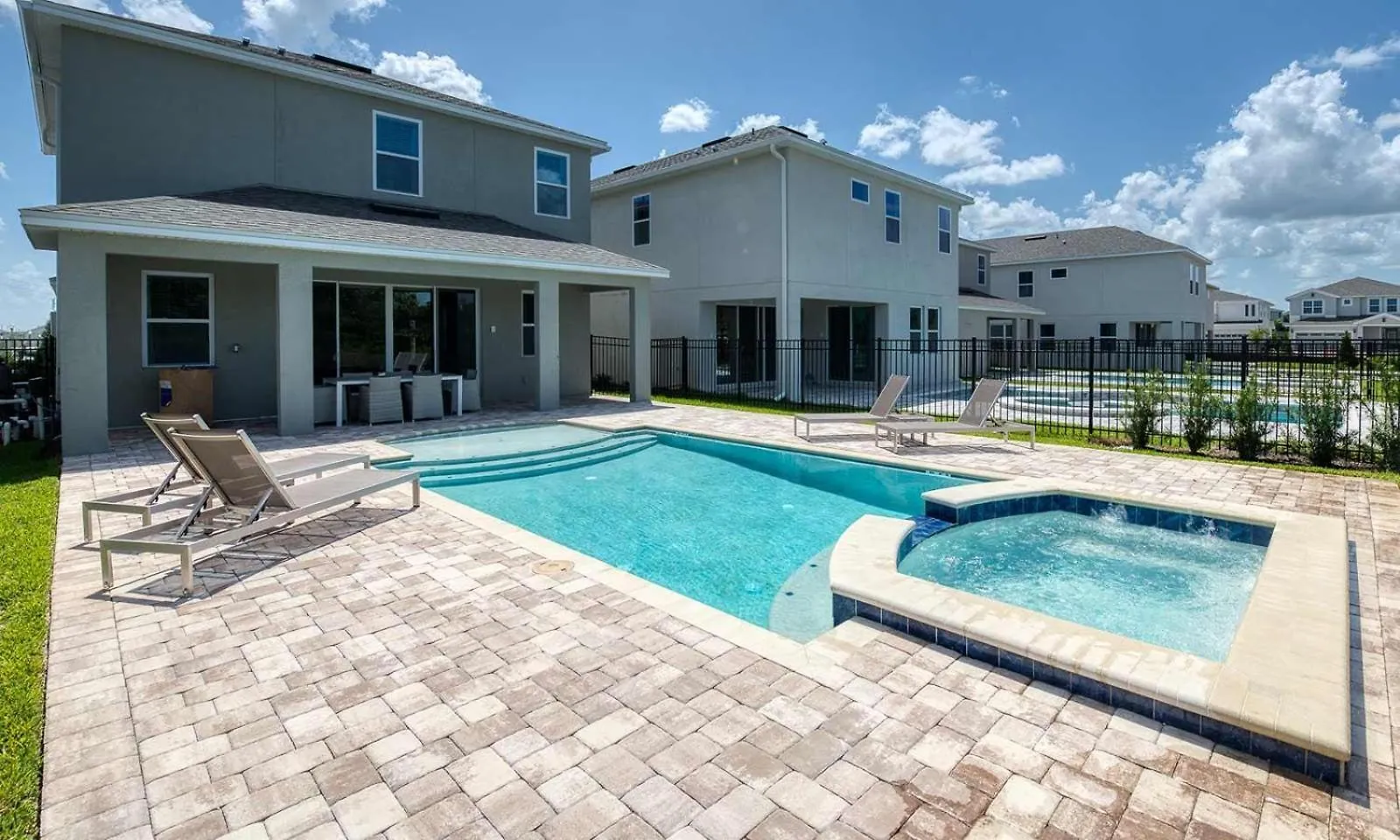 Tatil Evi Chic 4 Bdrm With Gaming Loft At Encore Orlando