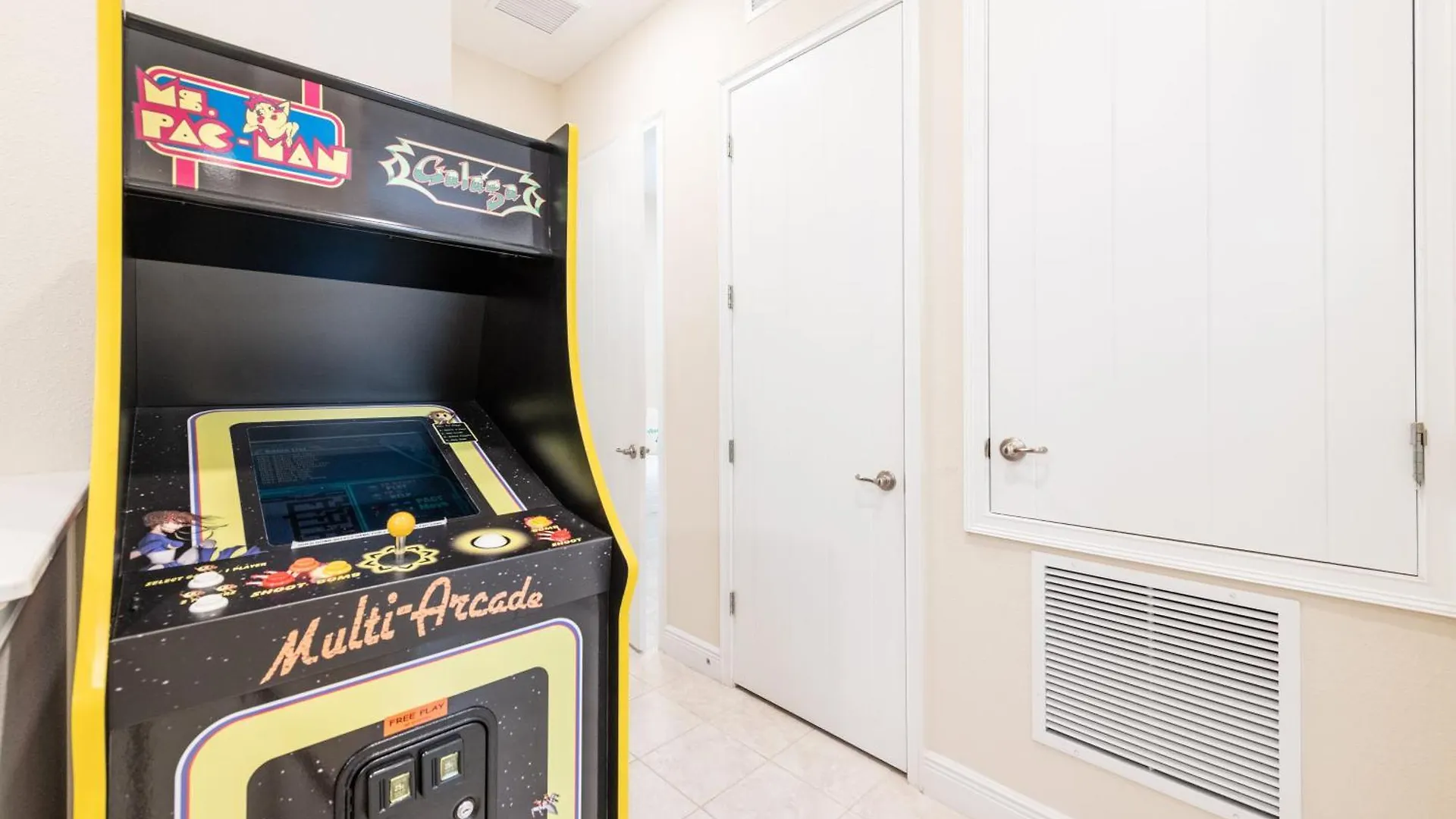 度假居 Comfy With Hot Tub Near With Margaritaville Access - 8029sb *