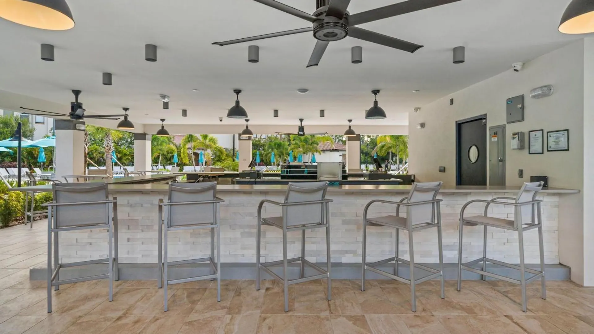 3 Bedroom Plus, View Condo, Vista Cay-1008 * Orlando