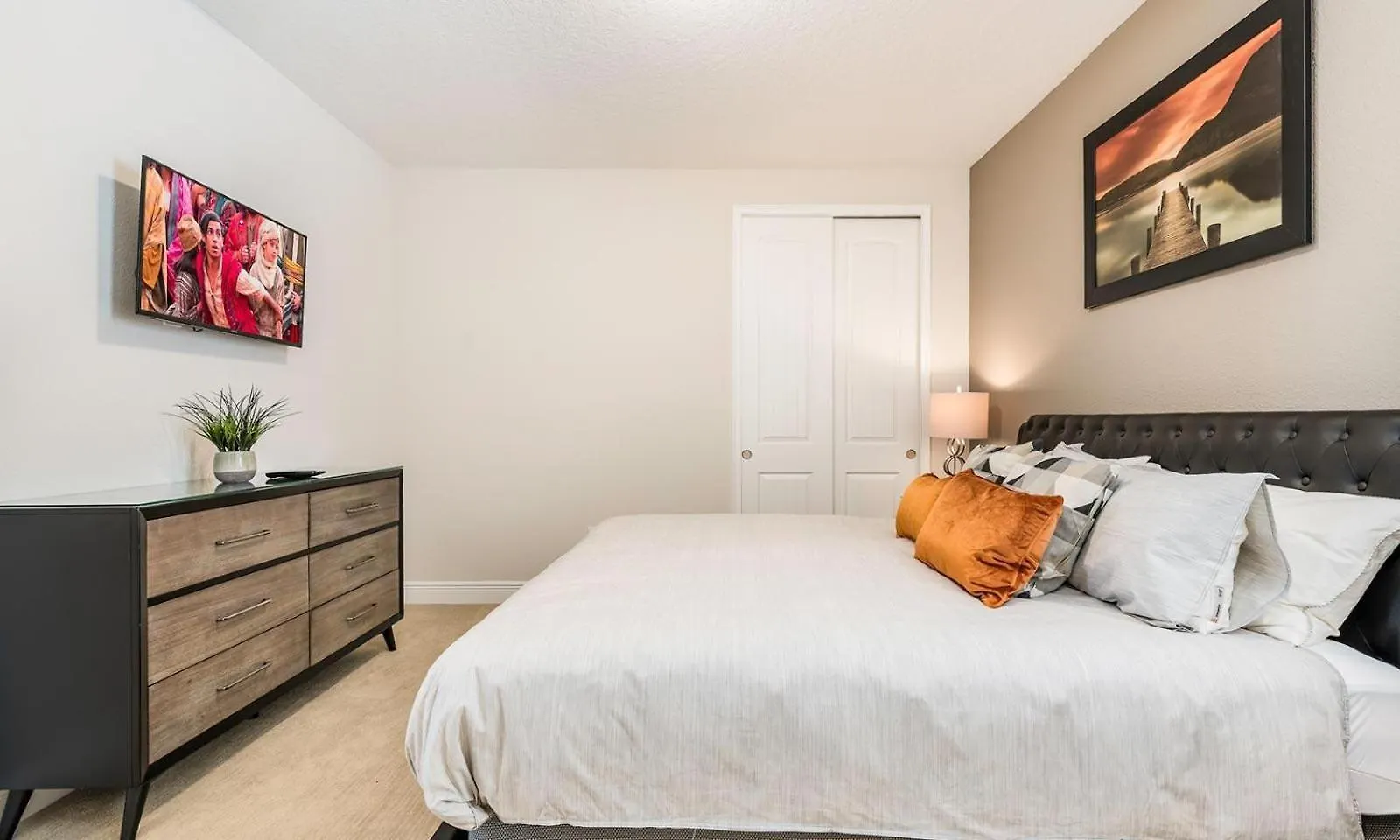Holiday home Modern 6 Bdrm Abode With Private Pool And In Encore Orlando