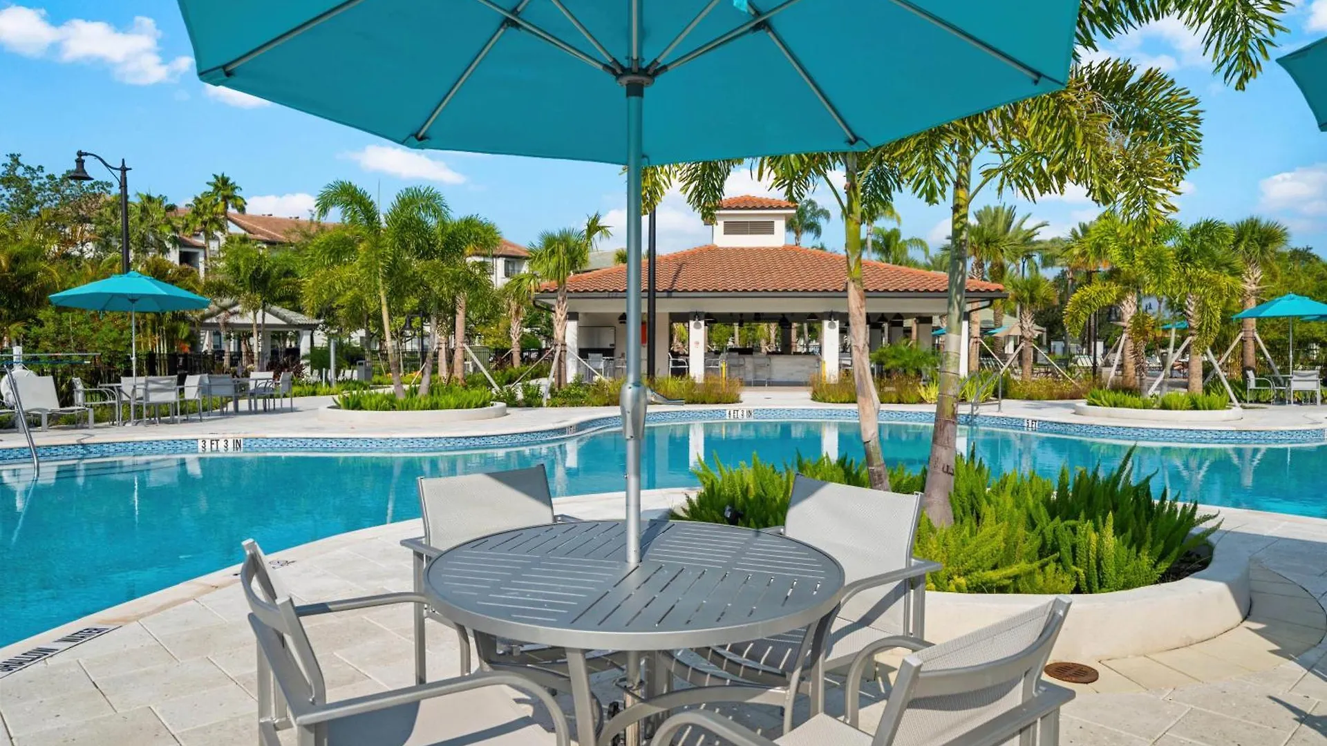Spacious In Vista Cay Luxury Awaits Lejlighed *