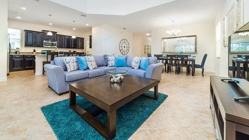 Stunning Area 5 Bedroom 5 Bath Pool Orlando