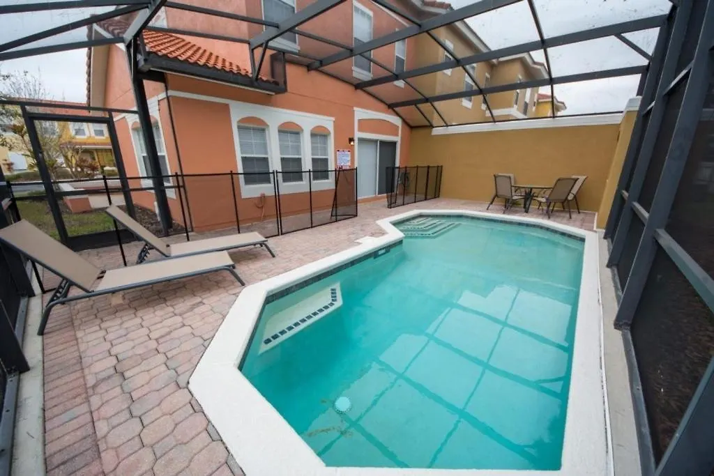 Private Pool And Bunk Beds Plenty Of Room! Townhouse 奥兰多