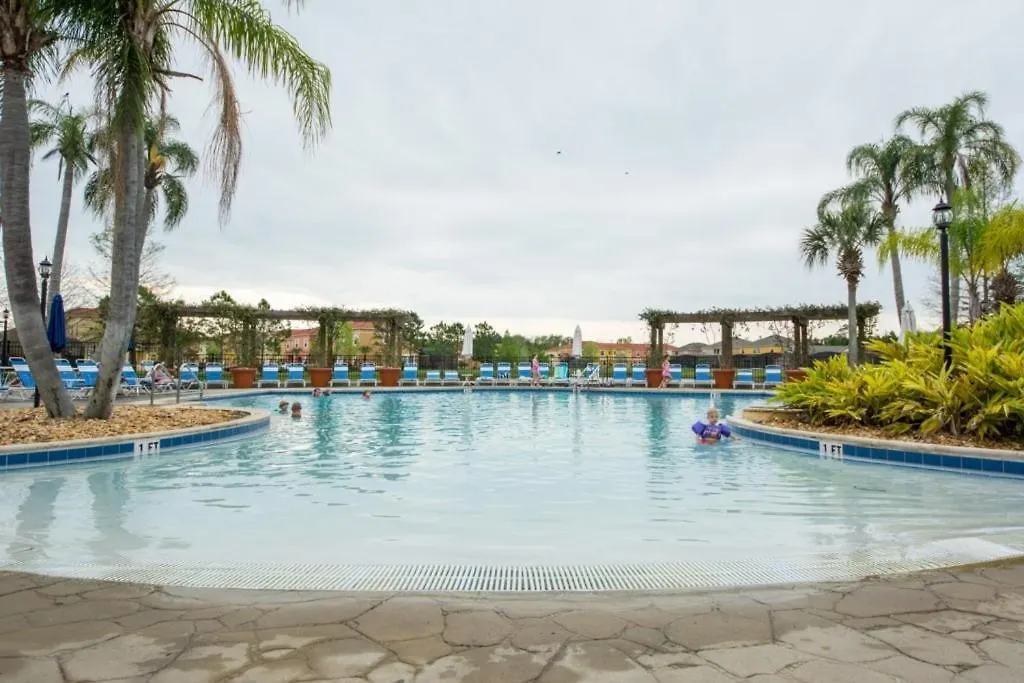 Private Pool And Bunk Beds Plenty Of Room! Townhouse *