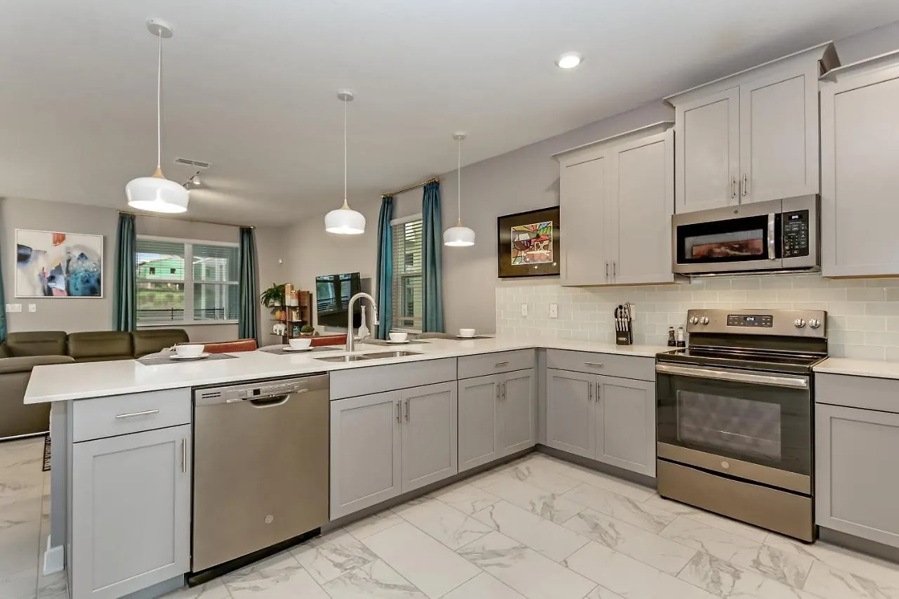 511pbeach Amazing Champions Gate 9 Bedroom 5 Bed *