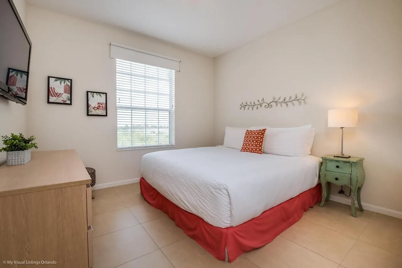 Cozy Wprivate Balcony & Free Access *