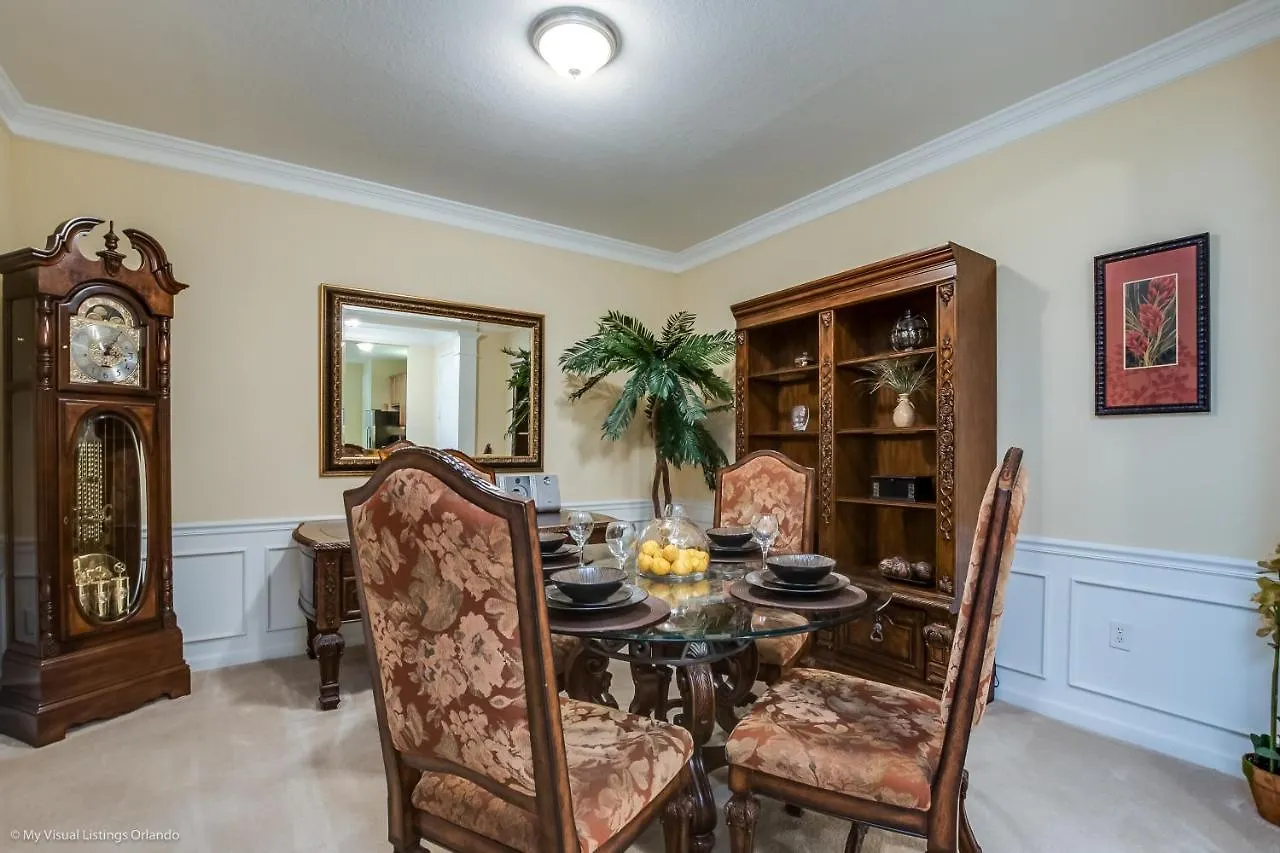 Beautiful Lakeview Wprivate Balcony Appartamento
