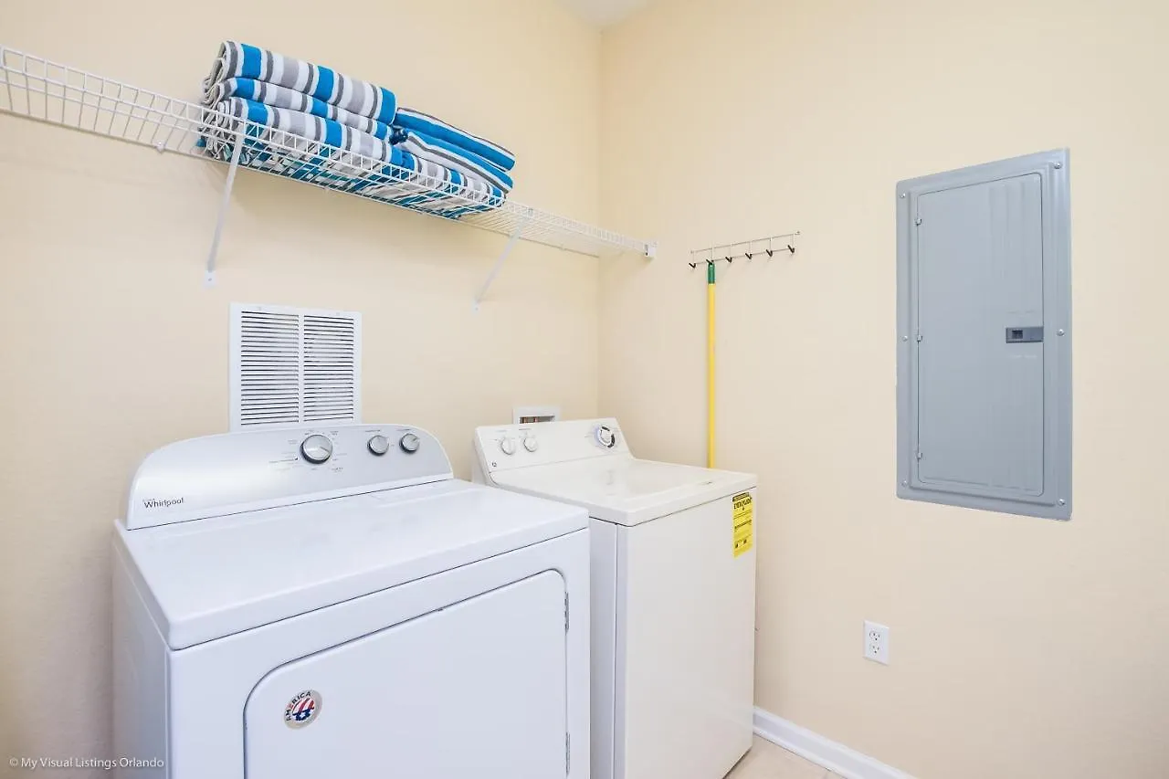 Beautiful Lakeview Wprivate Balcony * Kissimmee
