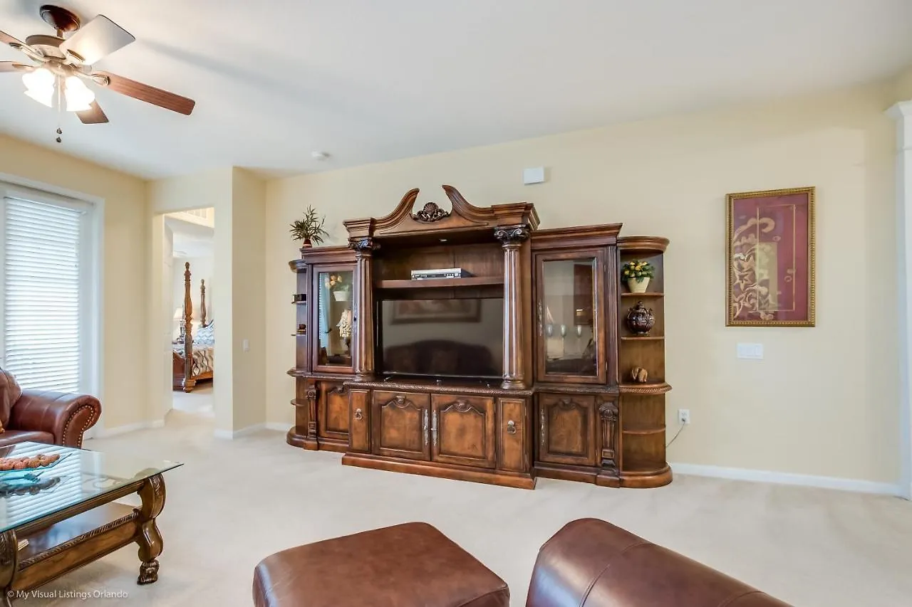 Beautiful Lakeview Wprivate Balcony Kissimmee
