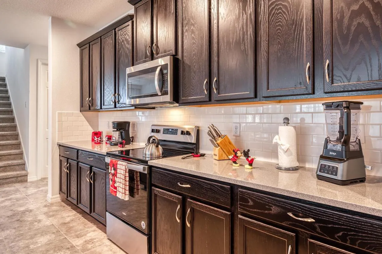 Elegant Brand New Nine Bedrooms House With Private Pool At Solara 8929 Orlando